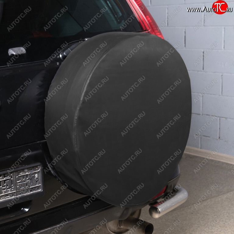 979 р. Чехол на запасное колесо R-15 d=67см экокожа черный SKYWAY SKYWAY s06301045  с доставкой в г. Воронеж