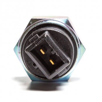 258 р. Выключатель заднего хода ГАЗ-3110,3302,МТЗ AVTOELECTRICA AVTOELECTRICA вк12-31 ае  с доставкой в г. Воронеж. Увеличить фотографию 9
