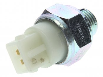 275 р. Выключатель МТЗ фонаря заднего хода (колодка) AVTOELECTRICA AVTOELECTRICA вк12-51 ае  с доставкой в г. Воронеж. Увеличить фотографию 2