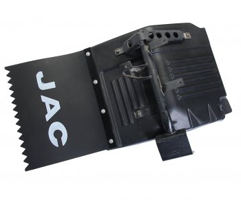 Брызговик JAC N120 передний левый в сборе OE JAC z8403110le094(le094)