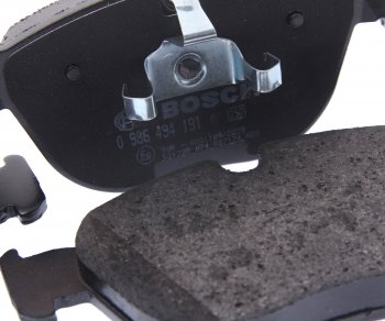 6 449 р. Колодки тормозные передние (4шт.) BOSCH BMW X5 E70 дорестайлинг (2006-2010)  с доставкой в г. Воронеж. Увеличить фотографию 2