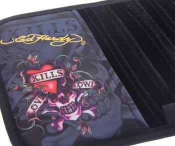 70 р. Держатель CD-дисков LOVE KILLS SLOWLY на козырек (10 дисков) ED HARDY ED HARDY eh-00119  с доставкой в г. Воронеж. Увеличить фотографию 3