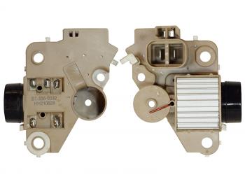 Реле-регулятор напряжения генератора HYUNDAI ACCENTCOUPELANTRA 1.3-1.8 94-01 G4# SAT ST-235-0032