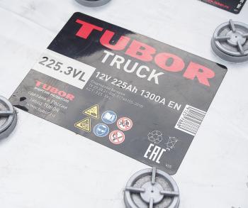 36 999 р. Аккумулятор TUBOR Truck EFB 225Ач обратная полярность TUBOR 6ст225(3)  с доставкой в г. Воронеж. Увеличить фотографию 3