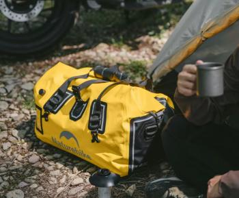 7 299 р. Гермосумка Naturehike 60 л ПВХ (желтая)  cnk2450xb015-60y  с доставкой в г. Воронеж. Увеличить фотографию 10