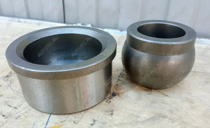 1 839 р. Втулка (яблоко) бруса отвала SD16 большая SHANTUI 16y-80-3000614y-82-00016  с доставкой в г. Воронеж