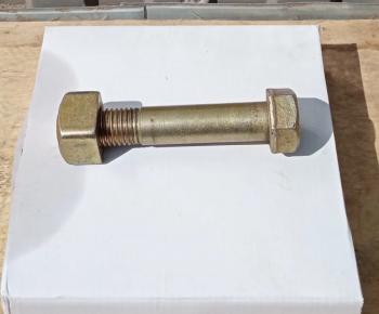 Болт M24х130 + гайка бруса SD16 SD17-B3 SHANTUI 01011-52430+16y-80-00008