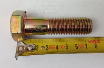 Болт М18x65х2.5 крепления катка опорного SD16 SHANTUI 01010-5186501010-81865