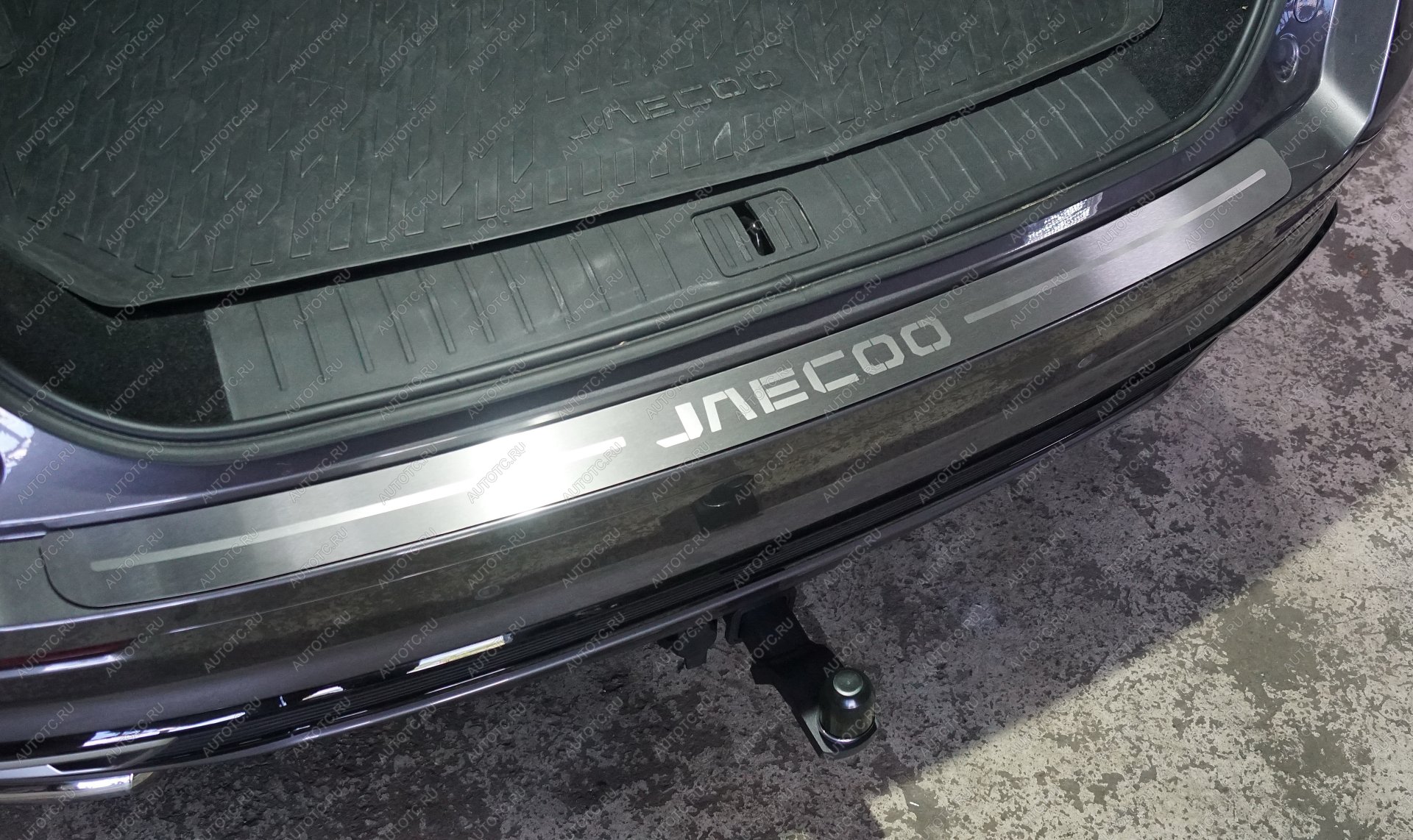 3 999 р. Накладка на задний бампер (лист шлифованный надпись Jaecoo)  jaecooj82401  с доставкой в г. Воронеж
