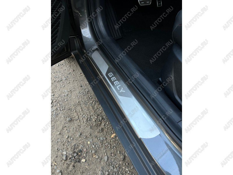3 999 р. Накладки на пороги (лист шлифованный надпись Geely) 4шт  geelcool2401  с доставкой в г. Воронеж