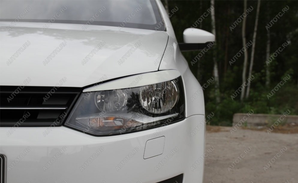 1 019 р. Накладки на передние фары (реснички) Русская Артель Volkswagen Polo 5 хэтчбек дорестайлинг (2009-2015) (глянец под покраску)  с доставкой в г. Воронеж