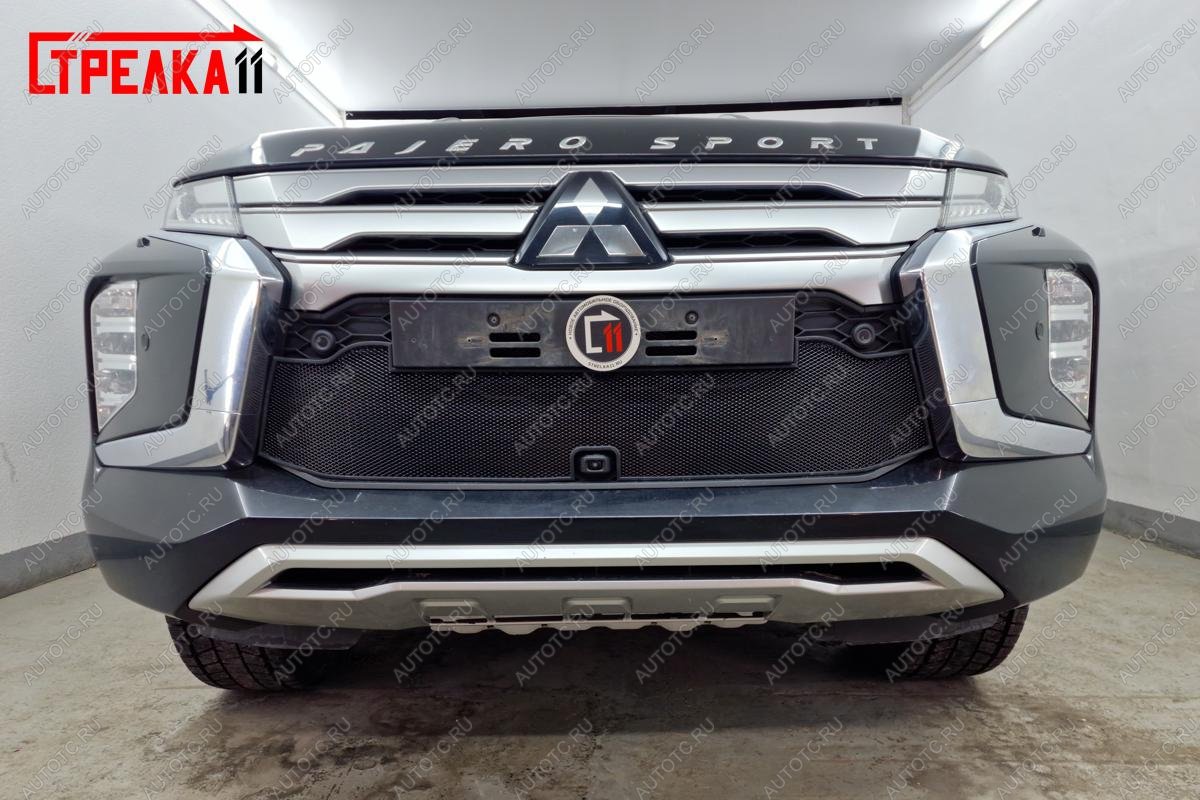 3 299 р. Защита радиатора Стрелка11 Стандарт  Mitsubishi Pajero Sport  QF (2019-2022) рестайлинг (черная)  с доставкой в г. Воронеж