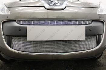 2 799 р. Защита радиатора (верх) Стрелка11 Стандарт  Peugeot 4007 (2007-2012) (хром)  с доставкой в г. Воронеж. Увеличить фотографию 2