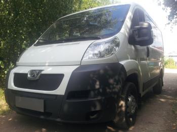 3 169 р. Защита радиатора (верх) Стрелка11 Стандарт Peugeot Boxer 250 (2006-2014) (черная)  с доставкой в г. Воронеж. Увеличить фотографию 2