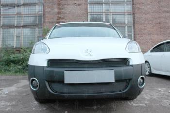 5 849 р. Защита радиатора (2 части) Стрелка11 Стандарт Peugeot Partner B9 1-ый рестайлинг (2012-2015) (черная)  с доставкой в г. Воронеж. Увеличить фотографию 2