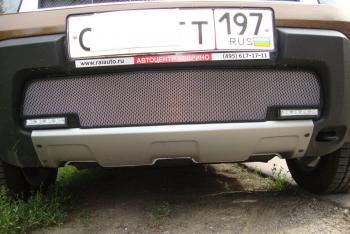 3 299 р. Защита радиатора ( с вырезом под ДХО) Стрелка11 Стандарт  Renault Duster  HS (2010-2015) дорестайлинг (хром)  с доставкой в г. Воронеж. Увеличить фотографию 2