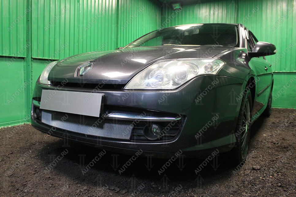 3 079 р. Защита радиатора (кроме 2.0) Стрелка11 Стандарт  Renault Laguna  X91 (2007-2011) лифтбэк дорестайлинг (хром)  с доставкой в г. Воронеж