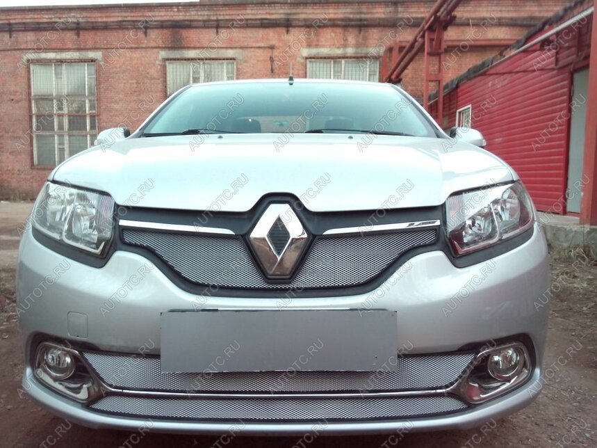 4 649 р. Защита радиатора (Privilege, Luxe Privilege) (низ) Стрелка11 Стандарт  Renault Logan  2 (2014-2018) дорестайлинг (хром)  с доставкой в г. Воронеж