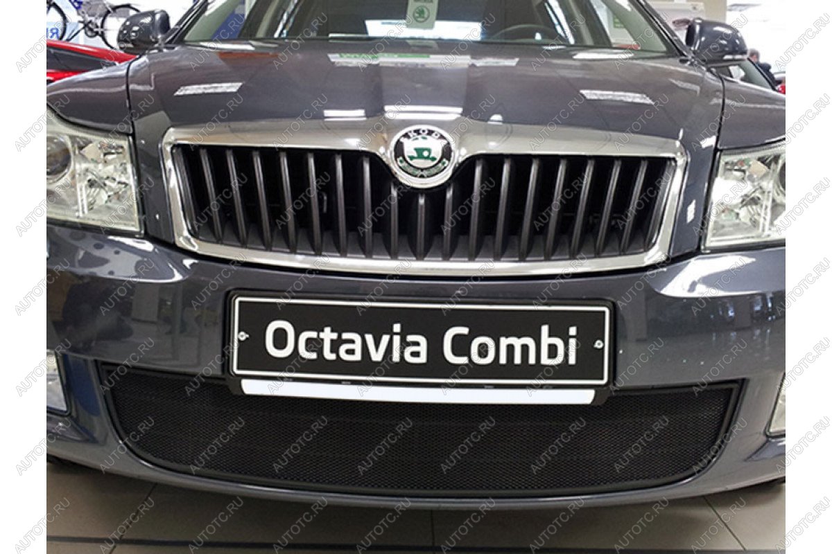2 899 р. Защита радиатора Стрелка11 Стандарт Skoda Octavia A5 рестайлинг универсал (2008-2013) (черная)  с доставкой в г. Воронеж