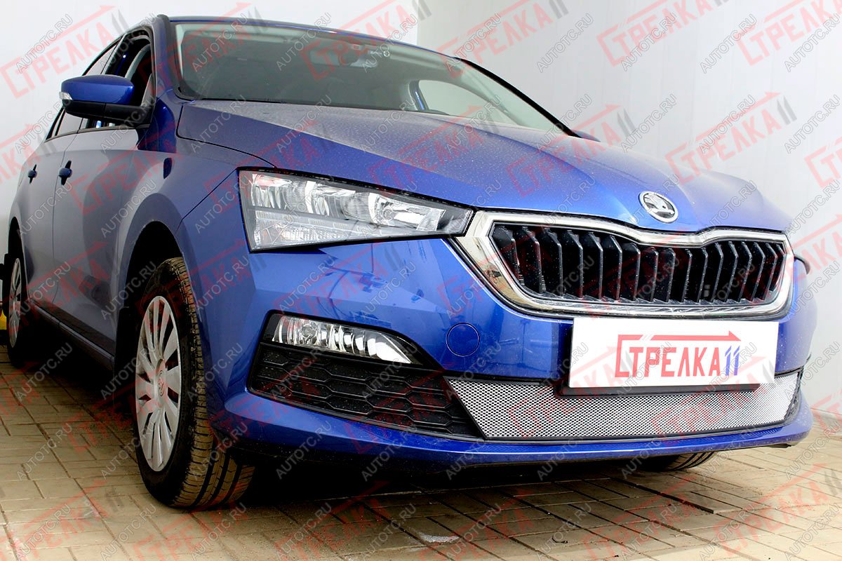 3 099 р. Защита радиатора (низ с парктроником) Стрелка11 Стандарт  Skoda Rapid  MK2 (2019-2025) (хром)  с доставкой в г. Воронеж