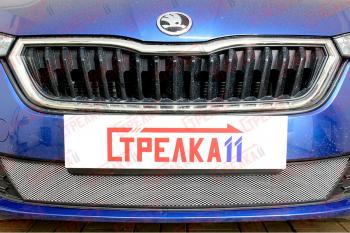 3 099 р. Защита радиатора (низ с парктроником) Стрелка11 Стандарт  Skoda Rapid  MK2 (2019-2025) (хром)  с доставкой в г. Воронеж. Увеличить фотографию 2