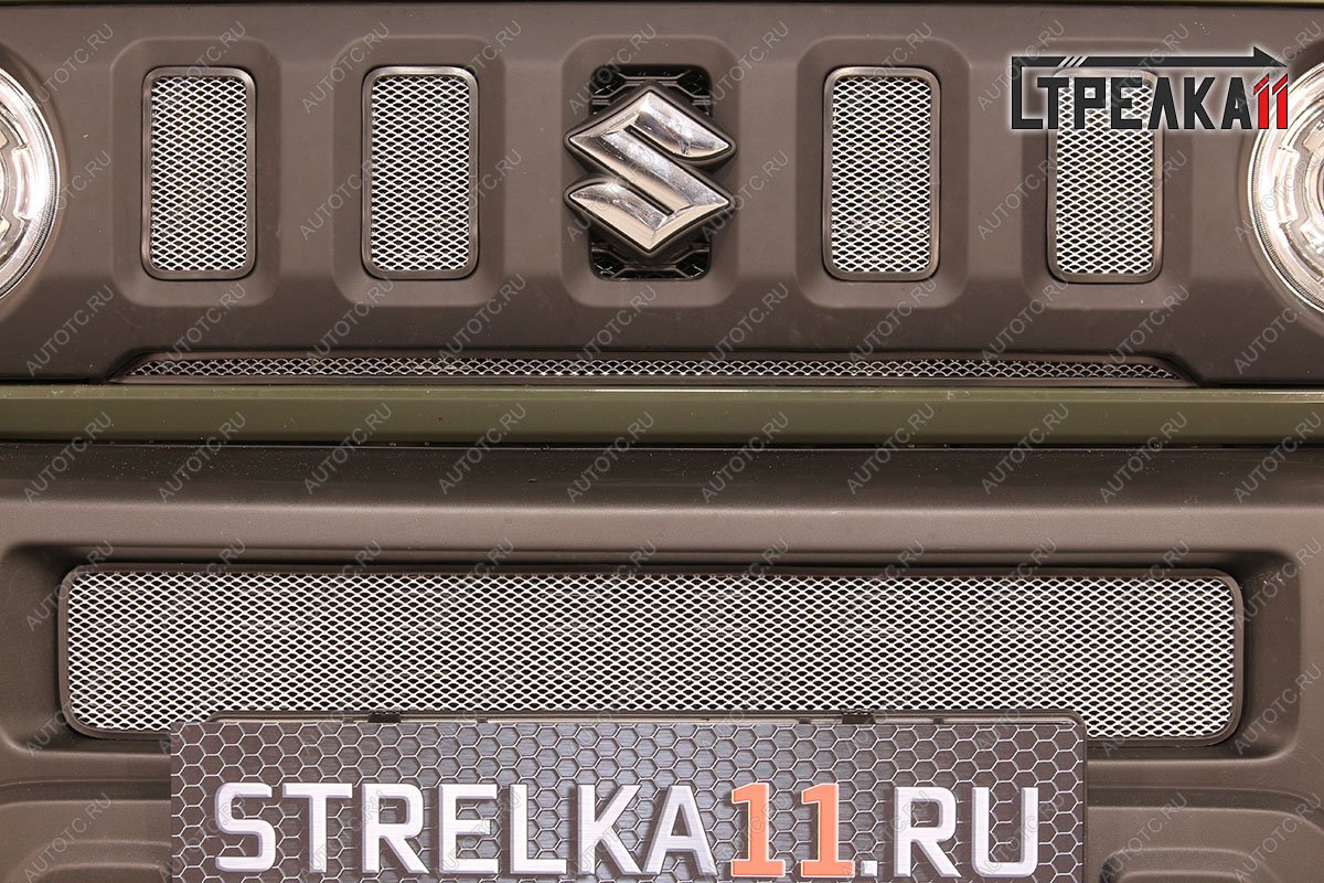 4 549 р. Защита радиатора (низ, центр) Стрелка11 Стандарт  Suzuki Jimny  JB64 (2018-2025) (хром)  с доставкой в г. Воронеж