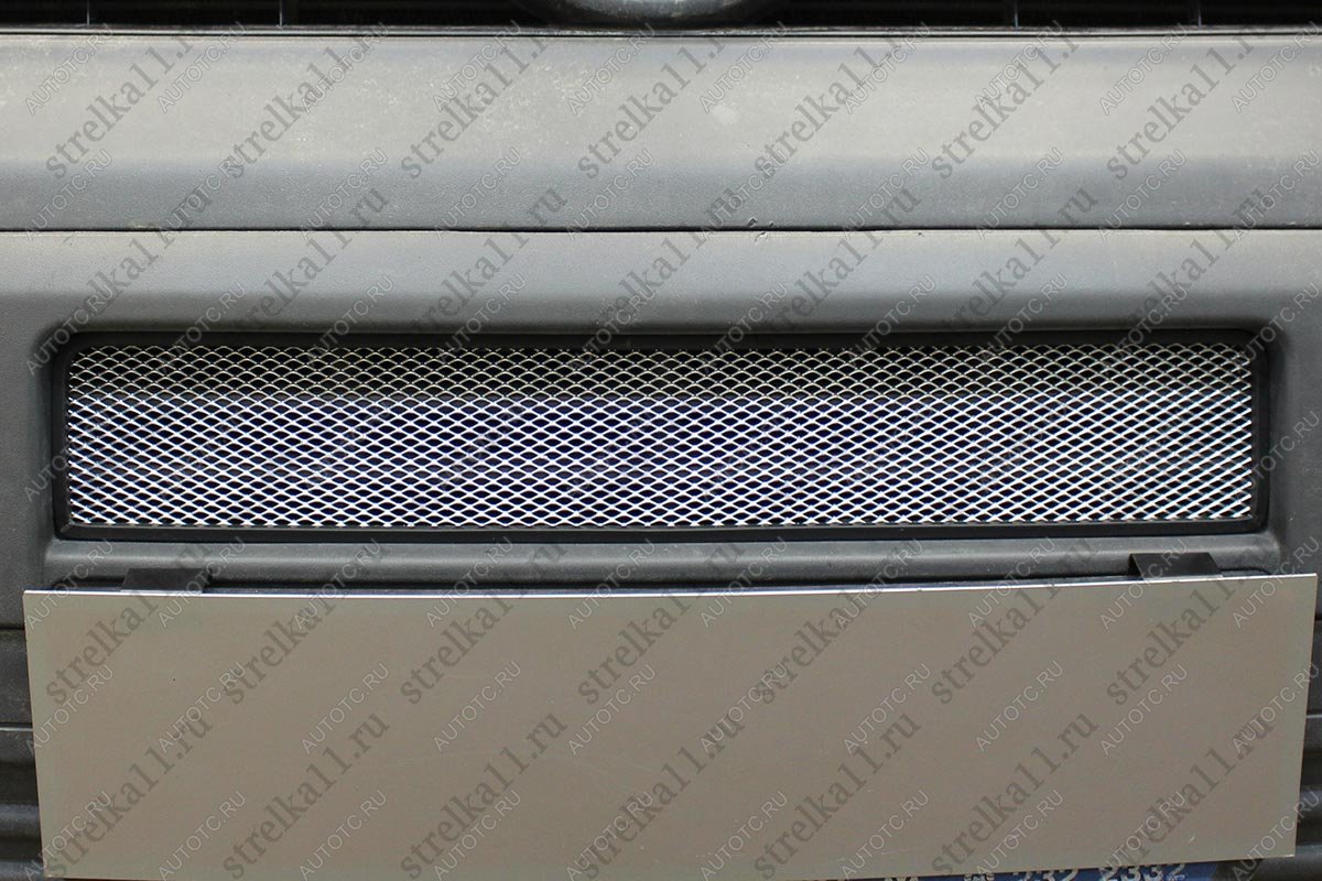 3 079 р. Защита радиатора Стрелка11 Стандарт  Volkswagen Transporter  T5 (2003-2009) дорестайлинг (хром)  с доставкой в г. Воронеж