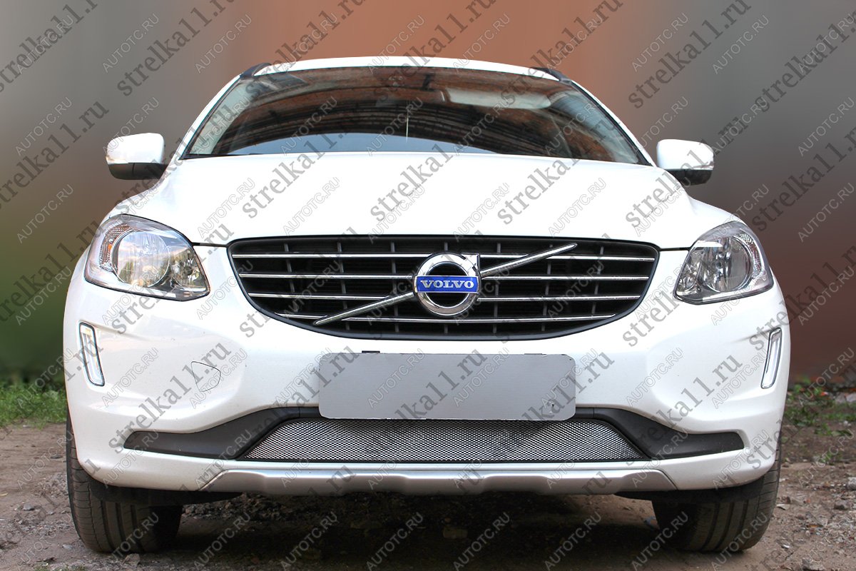 3 079 р. Защита радиатора Стрелка11 Стандарт  Volvo XC60 (2013-2017)  рестайлинг (хром)  с доставкой в г. Воронеж