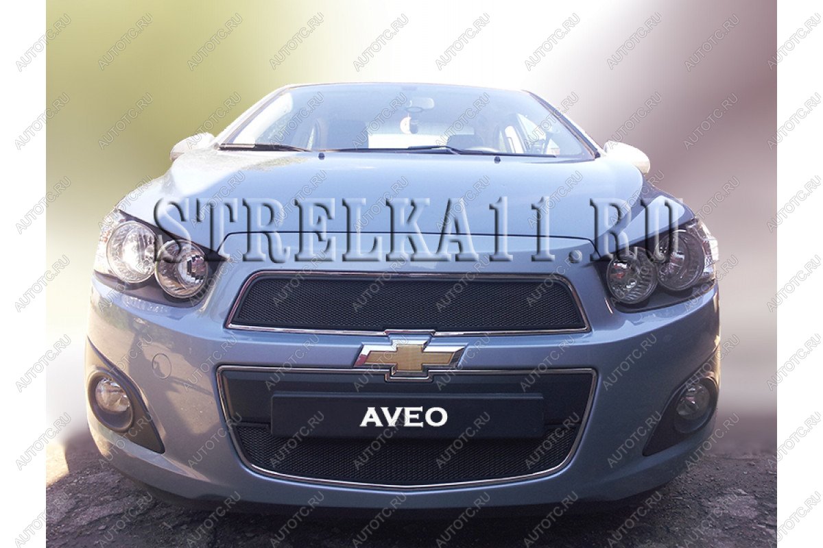 969 р. Зимняя заглушка решетки радиатора (верх) Стрелка11  Chevrolet Aveo  T300 (2011-2015) седан, хэтчбек (черная)  с доставкой в г. Воронеж