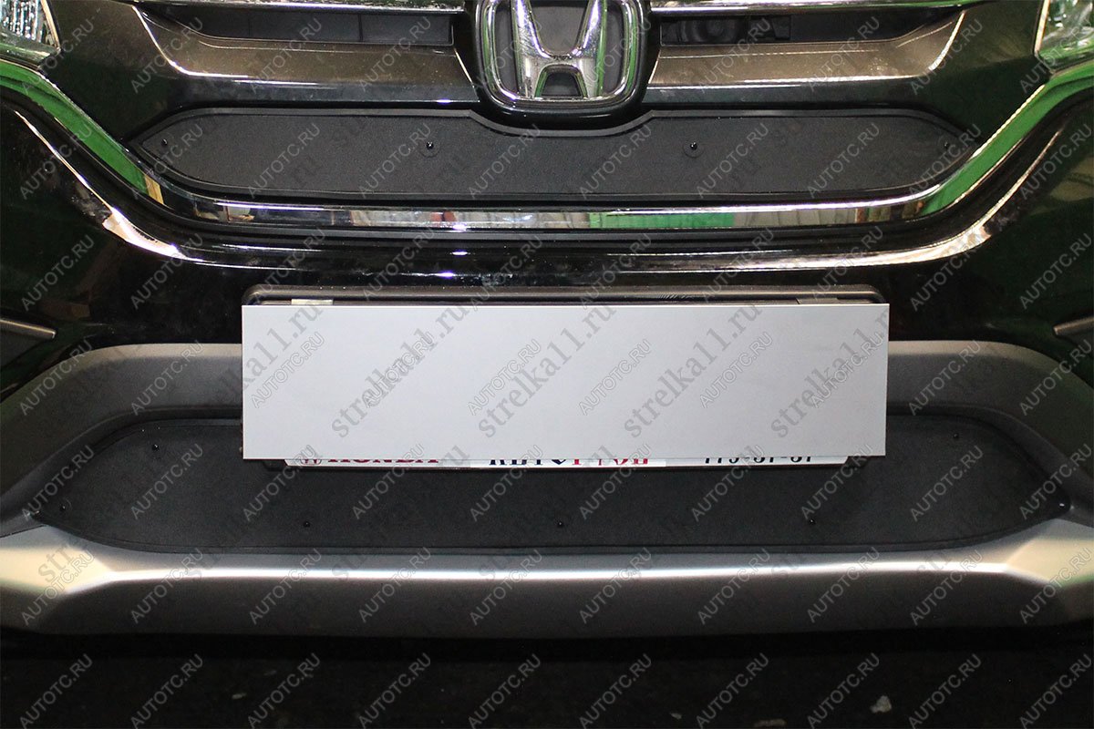759 р. Зимняя заглушка решетки радиатора (V 2.0, низ) Стрелка11  Honda CR-V  RM1,RM3,RM4 (2014-2018) рестайлинг (черная)  с доставкой в г. Воронеж