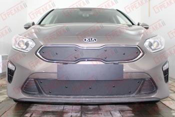 969 р. Зимняя заглушка решетки радиатора (верх) Стрелка11  KIA Ceed  3 CD (2018-2025) универсал, хэтчбэк (черная)  с доставкой в г. Воронеж. Увеличить фотографию 1