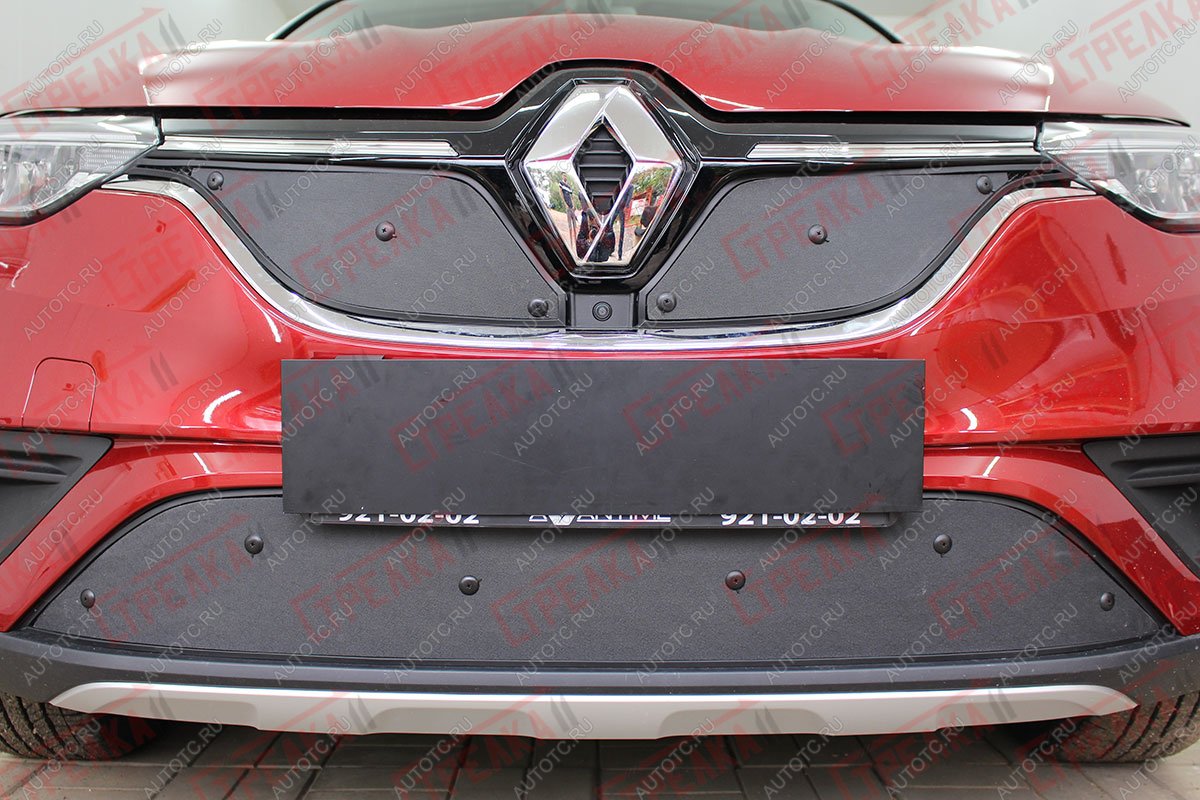 1 099 р. Зимняя заглушка решетки радиатора (верх, 2 части) Стрелка11 Renault Arkana (2019-2025) (черная)  с доставкой в г. Воронеж
