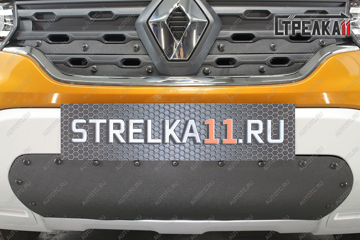 1 099 р. Зимняя заглушка решетки радиатора (верх, 4 части) Стрелка11  Renault Duster  HM (2021-2024) рестайлинг (черная)  с доставкой в г. Воронеж