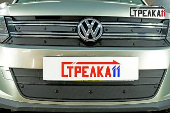 Зимняя заглушка решетки радиатора (верх 4 части) Стрелка11 Volkswagen Tiguan NF рестайлинг (2011-2017) ()