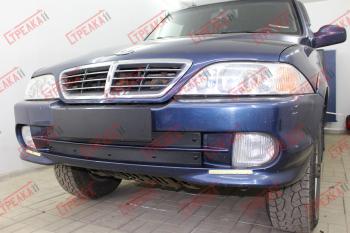 Зимняя заглушка решетки радиатора (низ 2 части) Стрелка11 ТАГАЗ Road Partner (2007-2011) (черная)
