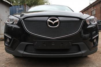 799 р. Зимняя заглушка решетки радиатора (с парктроником) PREMIUM Стрелка11  Mazda CX-5  KE (2011-2014) дорестайлинг (черная)  с доставкой в г. Воронеж. Увеличить фотографию 2