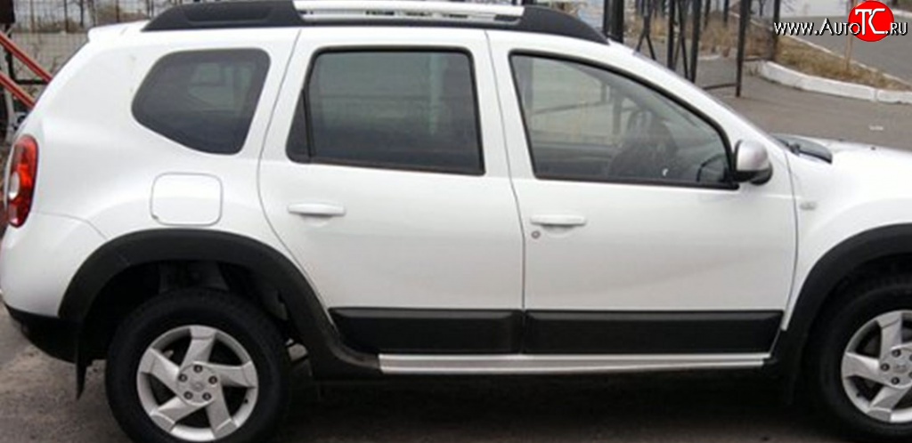 6 699 р. Молдинги дверей (комплект) RussArtel Renault Duster HS дорестайлинг (2010-2015) (Поверхность шагрень)  с доставкой в г. Воронеж