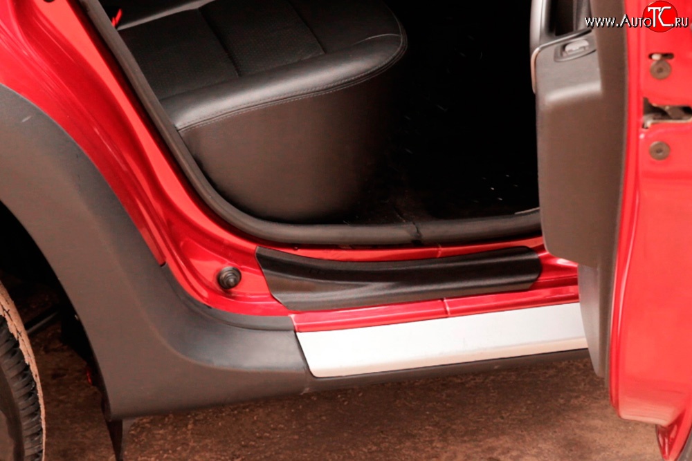 2 499 р. Комплект накладок на порожки автомобиля RA V2 Renault Duster HS дорестайлинг (2010-2015)  с доставкой в г. Воронеж