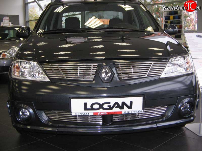 4 599 р. Декоративная вставка воздухозаборника Berkut Renault Logan 1 дорестайлинг (2004-2010)  с доставкой в г. Воронеж