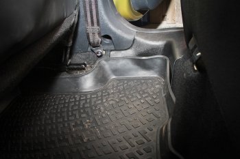 1 899 р. Накладки на ковролин АртФорм Renault Logan 2 дорестайлинг (2014-2018) (Задние)  с доставкой в г. Воронеж. Увеличить фотографию 2