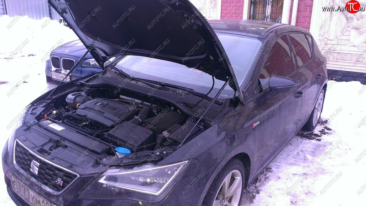 2 149 р. Упоры капота Russtal Seat Leon 5F хэтчбэк 5 дв. (2012-2016)  с доставкой в г. Воронеж