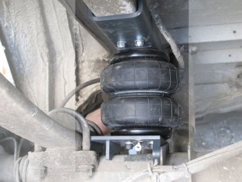 25 999 р. Комплект вспомогательной пневмоподвески на заднюю ось Aride Volkswagen LT 2D (1996-2006) (задний привод)  с доставкой в г. Воронеж. Увеличить фотографию 3