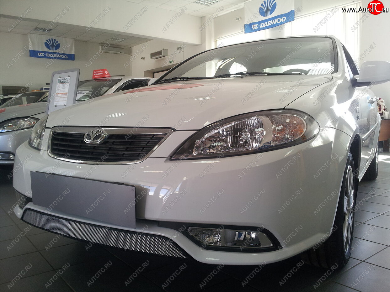 2 999 р.           Защита радиатора Daewoo Gentra chrome  Daewoo Gentra  KLAS (2012-2016) седан (хром)  с доставкой в г. Воронеж