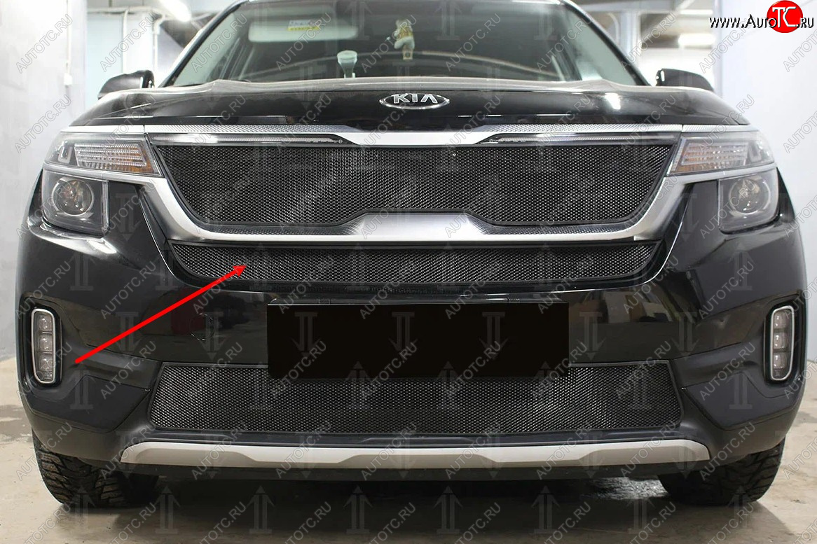 2 499 р.           Защита радиатора KIA Seltos 2019- black середина  KIA Seltos (2019-2025) (черная)  с доставкой в г. Воронеж