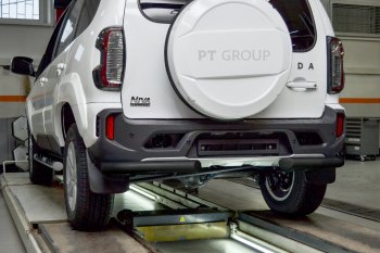 3 409 р. Защита заднего бампера (угловая Ø63 мм) Petroil Tuning  Лада 2123 (Нива Шевроле) - Нива Трэвел (окраска в черный (Шагрень))  с доставкой в г. Воронеж. Увеличить фотографию 2