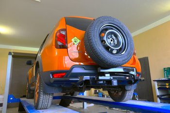 78 239 р. Бампер силовой задний РИФ Renault Duster HS рестайлинг (2015-2021) (С квадратом под фаркоп, калиткой и подсветкой номера)  с доставкой в г. Воронеж. Увеличить фотографию 4