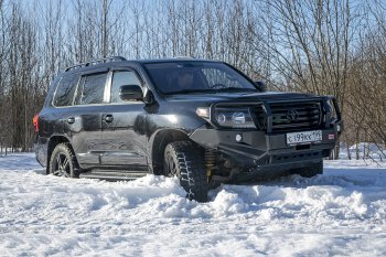 73 999 р. Бампер передний силовой РИФ  Toyota Land Cruiser  200 (2007-2015) дорестайлинг, 1-ый рестайлинг (С дополнительными фарами, защитной дугой и защитой бачка омывателя)  с доставкой в г. Воронеж. Увеличить фотографию 3