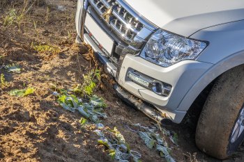 44 249 р. Бампер передний силовой РИФ Mitsubishi Pajero 4 V80 дорестайлинг (2006-2011) (Под площадку для лебёдки RIFPJR-30000 с защитой радиатора)  с доставкой в г. Воронеж. Увеличить фотографию 5