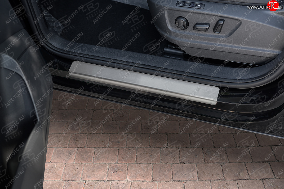 1 569 р. Накладки порожков салона Russtal Skoda Karoq NU7 дорестайлинг (2017-2021) (Нержавейка шлифованная)  с доставкой в г. Воронеж