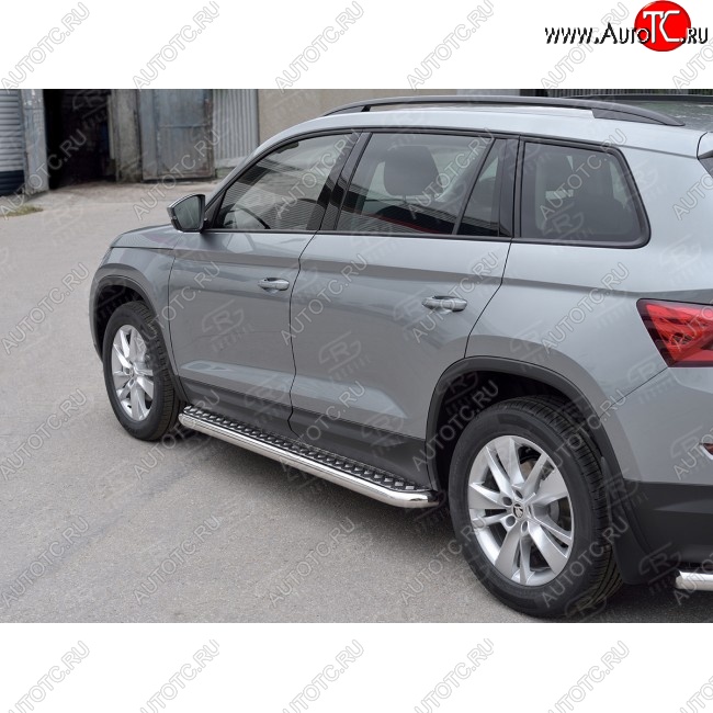 28 899 р. Широкая защита порогов с трубой диаметром 63 мм SLITKOFF v1 Skoda Kodiaq NU7 дорестайлинг (2017-2021)  с доставкой в г. Воронеж